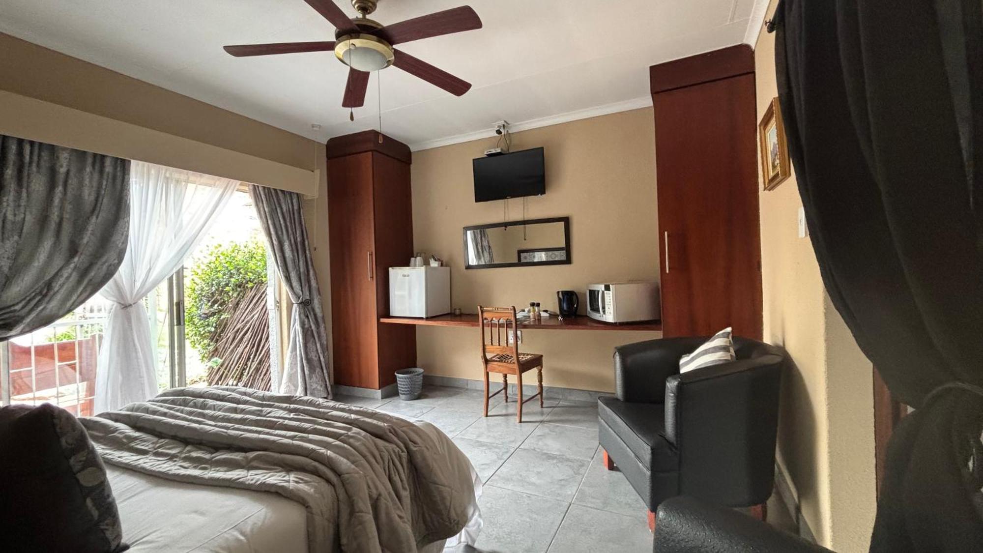 Nigel Seldre Guest House מראה חיצוני תמונה